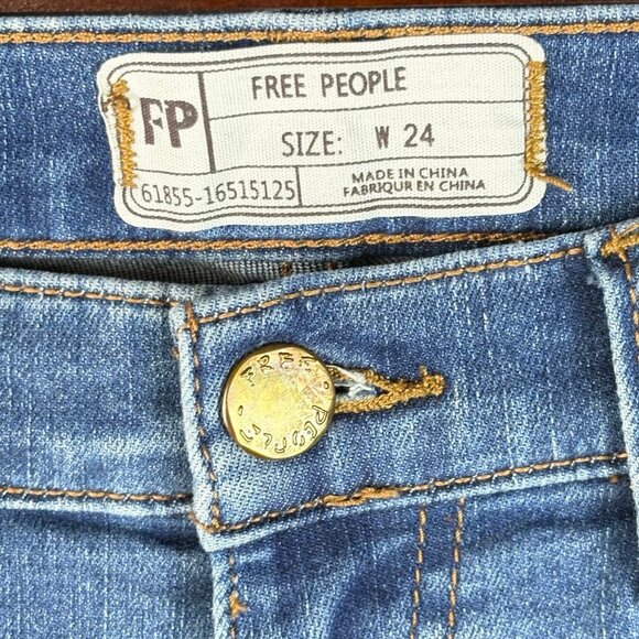 Free People Distressed Skinny Jeans Size 24 High Rise Raw Hem Frayed Ankle Denim - Picture 3 of 13